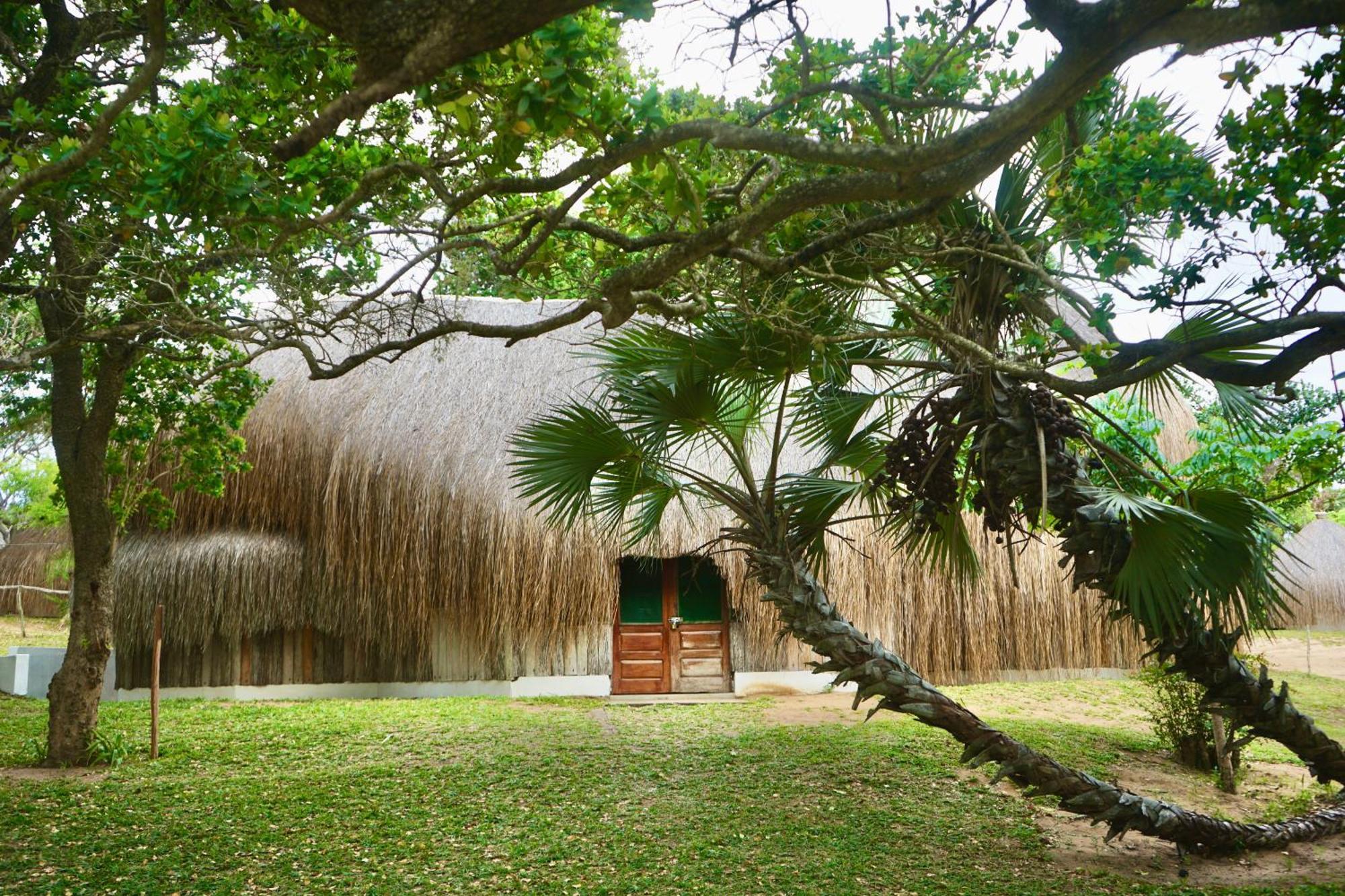 Nhambavale Lodge Chidenguele Exterior photo